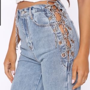 High Waist Chain Lace Jeans